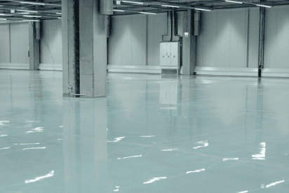 Smooth self-levelling commercial floor finish